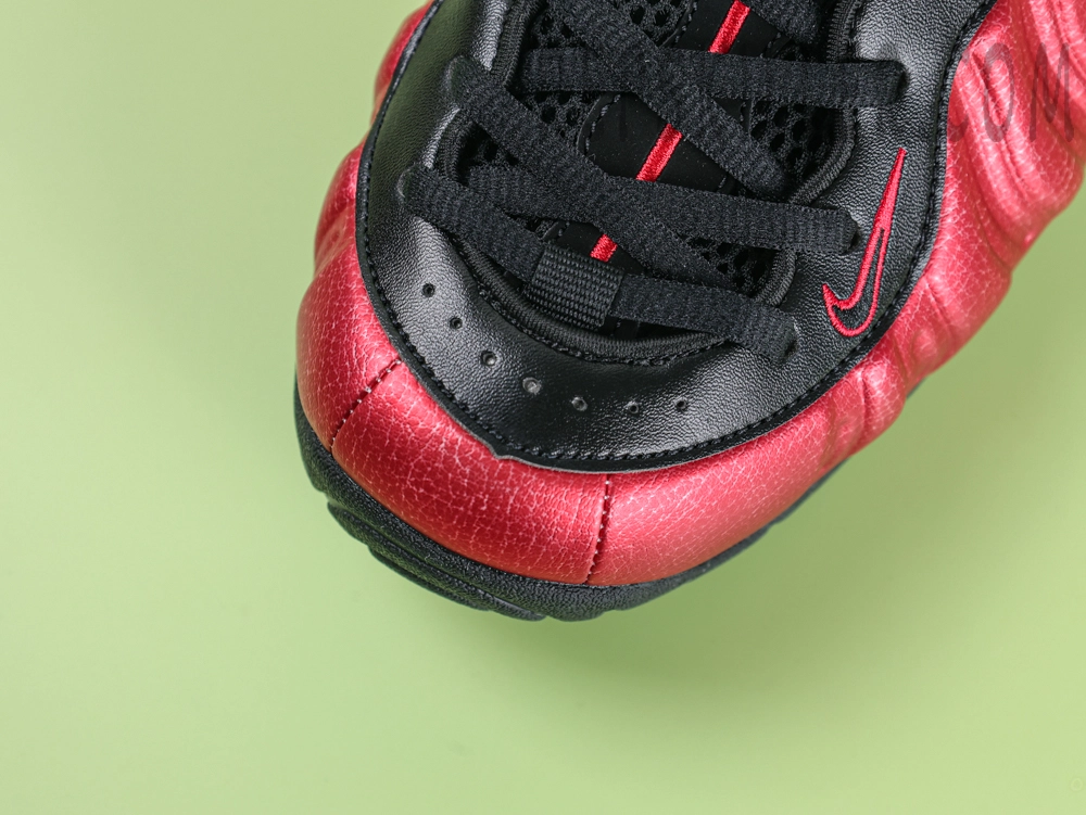 Nike Air Foamposite Pro ‘University Red’
