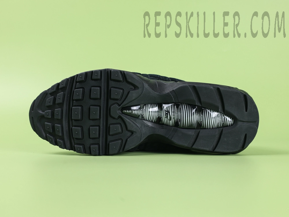 Nike Air Max 95 x Comme des Garcons ‘Black’