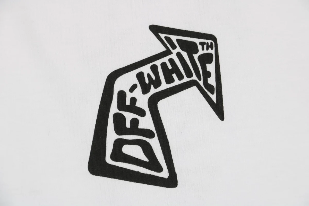 OFF-WHITE “Nail Arrows” Print T-Shirt