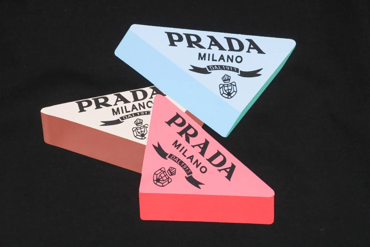 PD 3D Triangle Logo Print T-Shirt (Black/White)