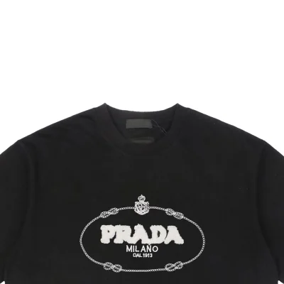 PD Badge Lettering Terry Embroidered Short-Sleeve T-Shirt18.jpeg