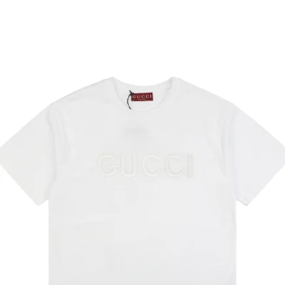 Subtle Pattern Single-Row G Letter Embroidered Short-Sleeve T-Shirt1.jpeg
