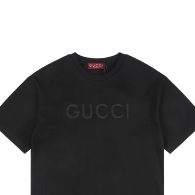 Subtle Pattern Single-Row G Letter Embroidered Short-Sleeve T-Shirt11.jpeg