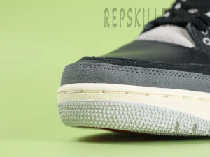 Toe cap
