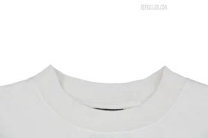 Neckline
