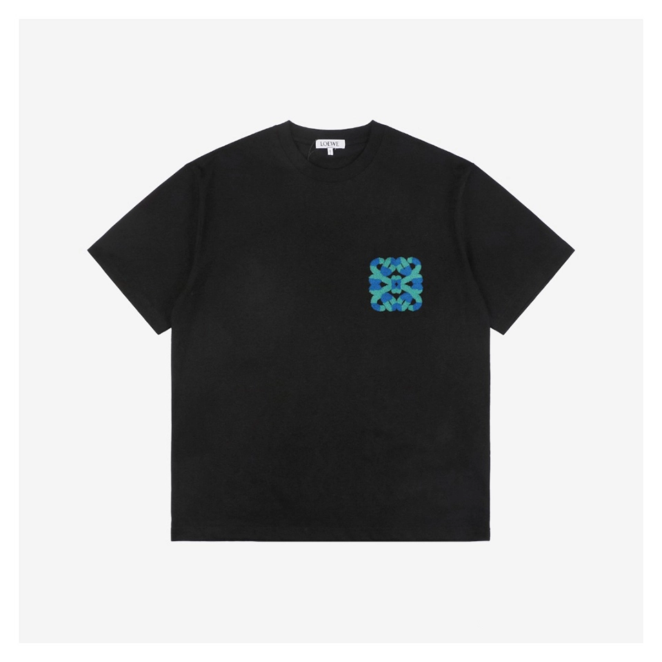 Color-Block Flower Emblem Chenille Embroidery T-Shirt