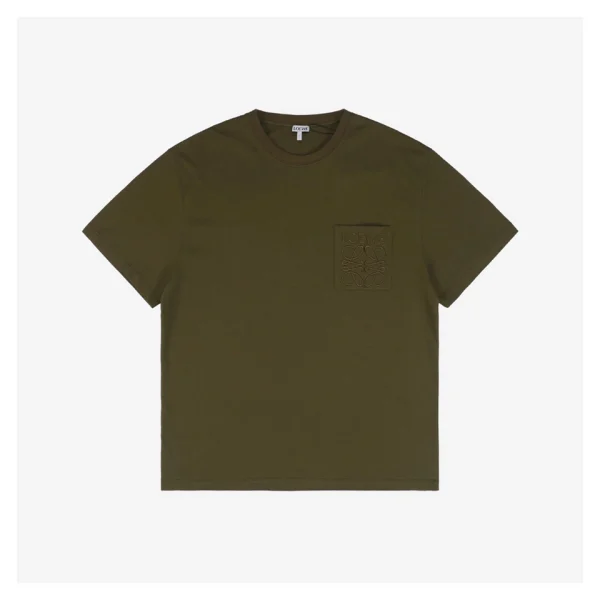 L Pocket Flower Emblem Embroidery T-Shirt
