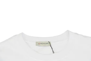 Neckline