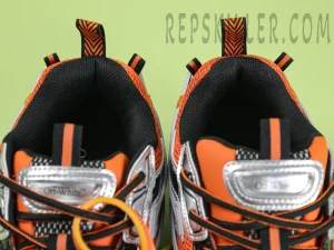Off-White c:o Virgil Abloh Be Right Back “Silver Orange”13