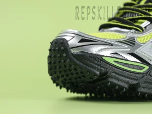 Toe cap
