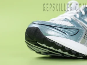 Toe cap