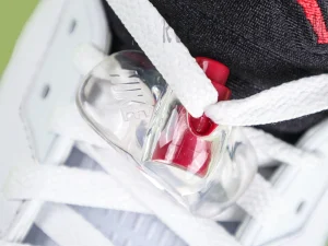 Air Jordan 5 Retro “Fire Red : Black Tongue”10