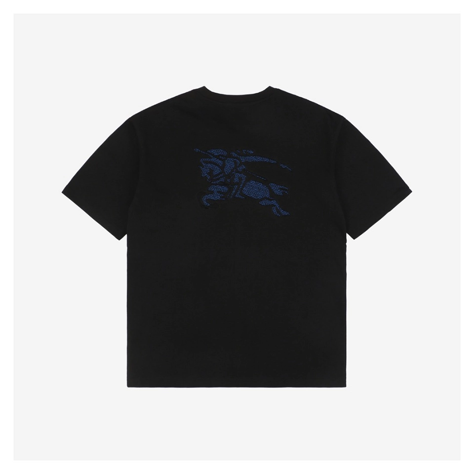 BBry Cutout Letter & Equestrian Appliqué T-Shirt