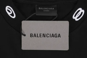 Logo tag