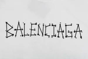 Balenciaga Geometric Number Double-B Flocked T-Shirt8.jpeg