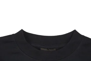 Neckline