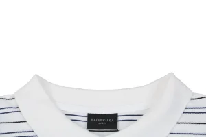 Neckline