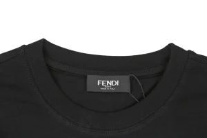 Neckline