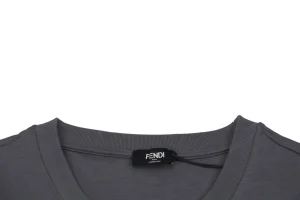 Neckline
