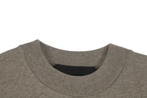 Neckline