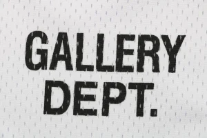 Logo print
