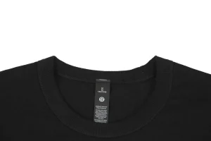Neckline