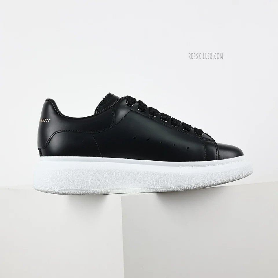 Shoe side