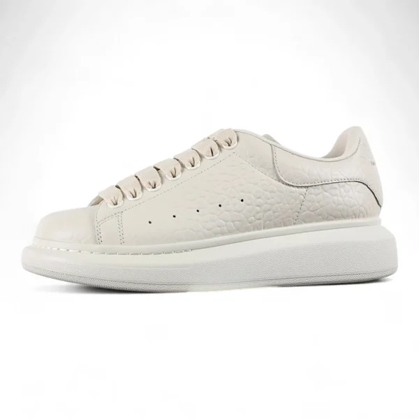 MQ Oversized Off White Sneakers Beige