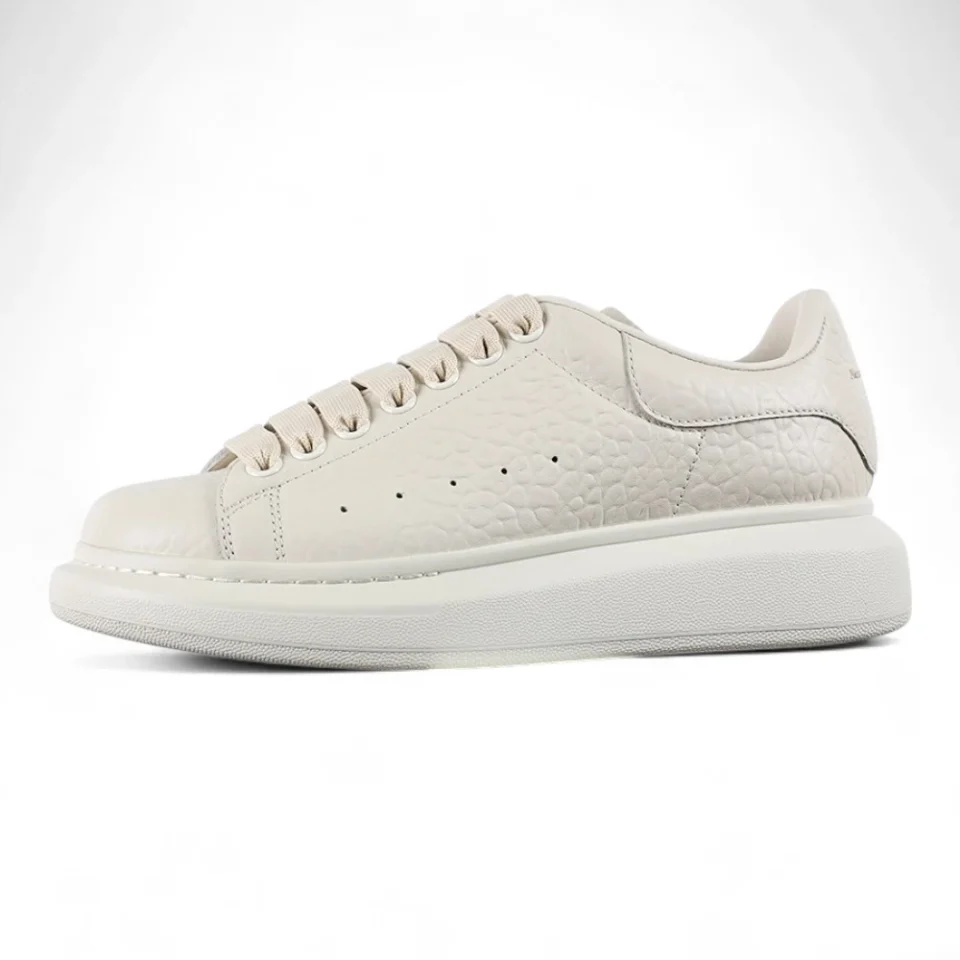 MQ Oversized Off White Sneakers Beige
