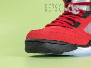 Toe cap