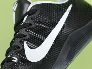Nike Kobe 11 Team Bank “Black”10