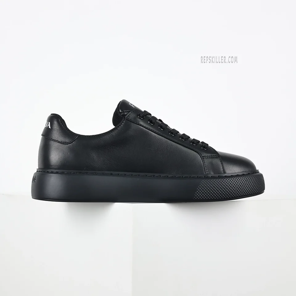 Shoe side