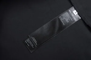 Balenciaga “520 Sticker” Graphic T-shirt18.jpeg