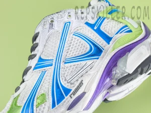 Shoe side