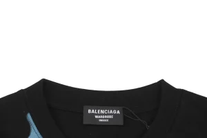 Neckline