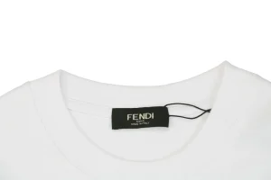 Neckline