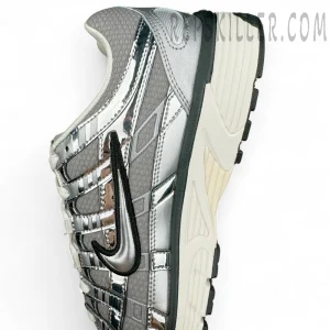 Shoe side