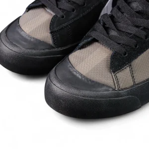 Toe cap