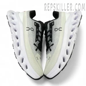 On Cloud Tilt Runner White/Black