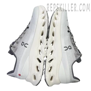 On Cloud Tilt Runner White/Grey