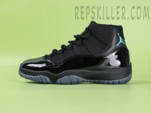 Shoe side