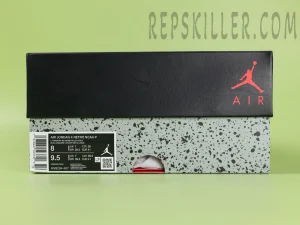 Shoe box