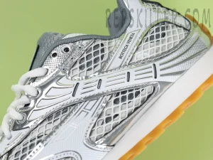 Shoe side