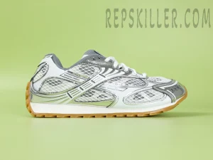 Shoe side