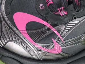 Balenciaga 3xl Runner Sneaker in Black:Grey:Pink9