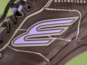 Balenciaga Hamptons Medium Worn-out Sneaker in Brown:Lilac11