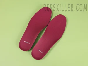 Balenciaga Hamptons Medium Worn-out Sneaker in Off White:Red14