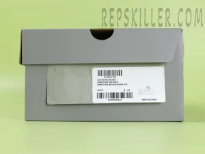 Shoe box
