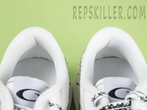 Balenciaga Hamptons Worn-out Sneaker in White13