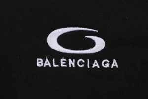 Balenciaga x Lamborghini Co-Branded Embroidered Sports Shorts6.jpeg